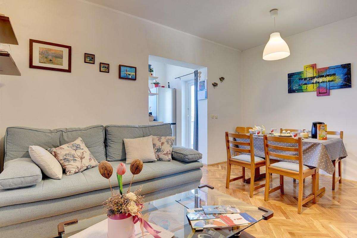 Apartments Lidija Ližnjan Kültér fotó